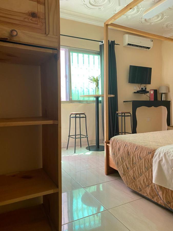 Fajara 鹈鹕旅馆酒店 外观 照片
